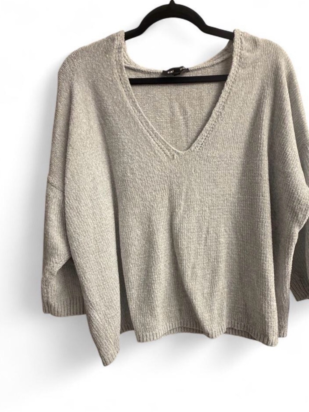 Express Women's V-Neck Sweater in Light Taupe
